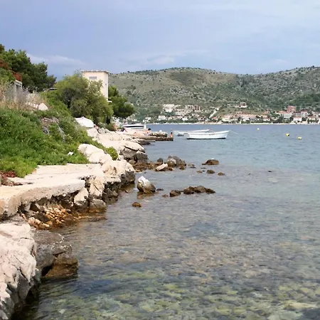 Family Friendly House With A Swimming Pool - 15176 * Rogoznica (Sibenik-Knin)