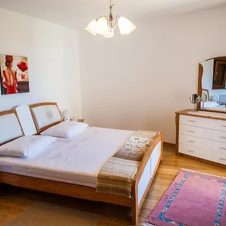 Tatil Evi Family Friendly House With A Swimming Pool - 15176 *